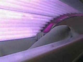 Arab girl temptation tanning